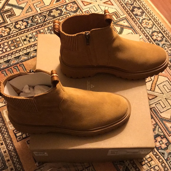 NIB Madewell Henry lugsole suede boots size 8.5 - Picture 2 of 8